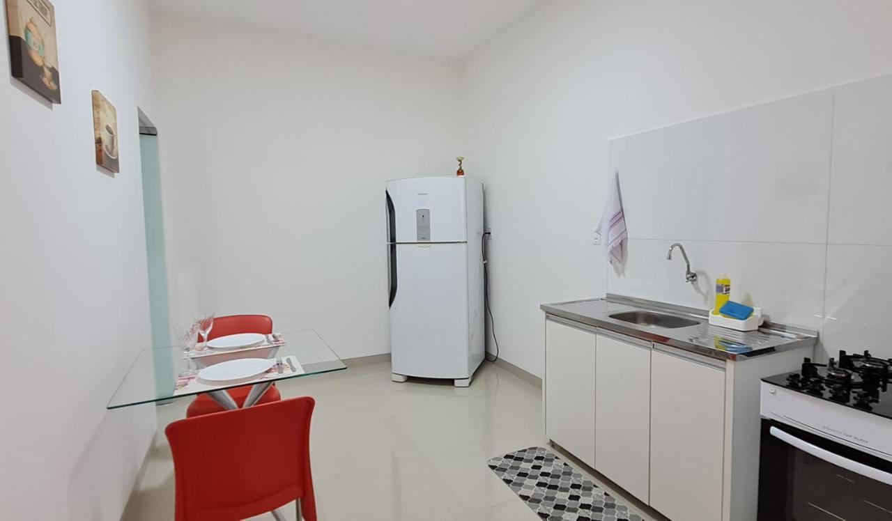 Apartamento No Centro Proximo A Jk. Palmas  Eksteriør billede